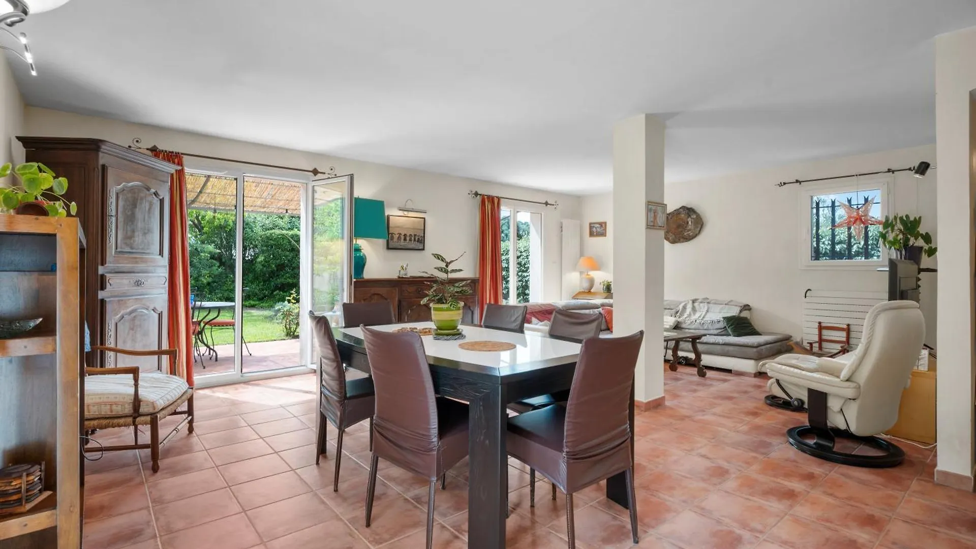 Jolie Villa Provencale Independante Six-Fours-les-Plages 0*,  Francia